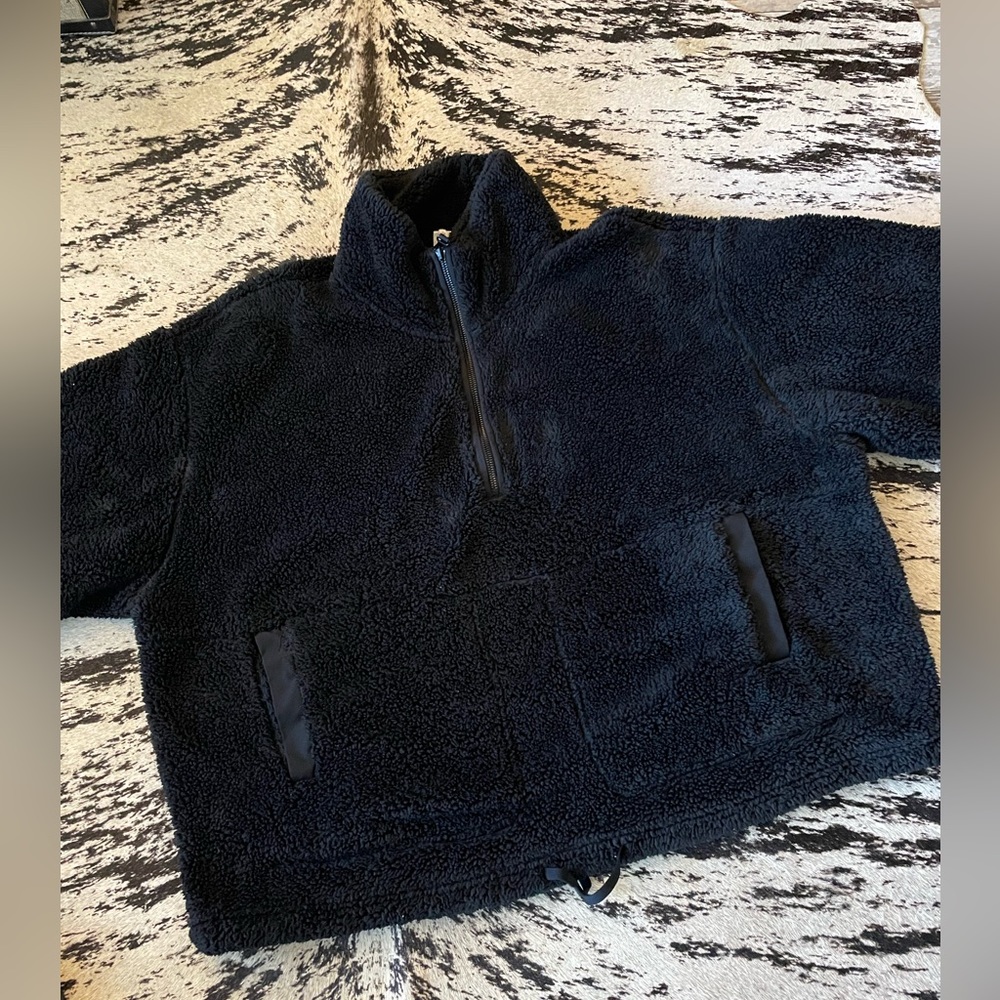 Fuzzy Drawstring Crop Hoodie